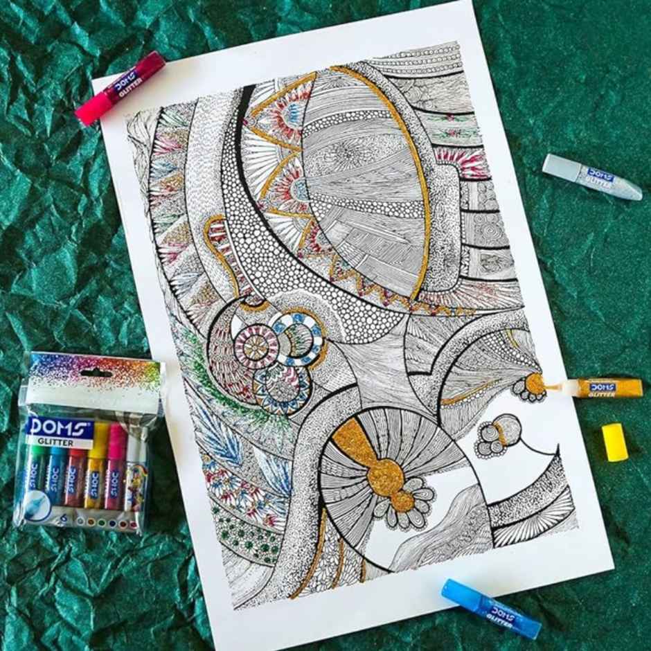 Doms Glitter Colour 5.5.Ml 6 Shades