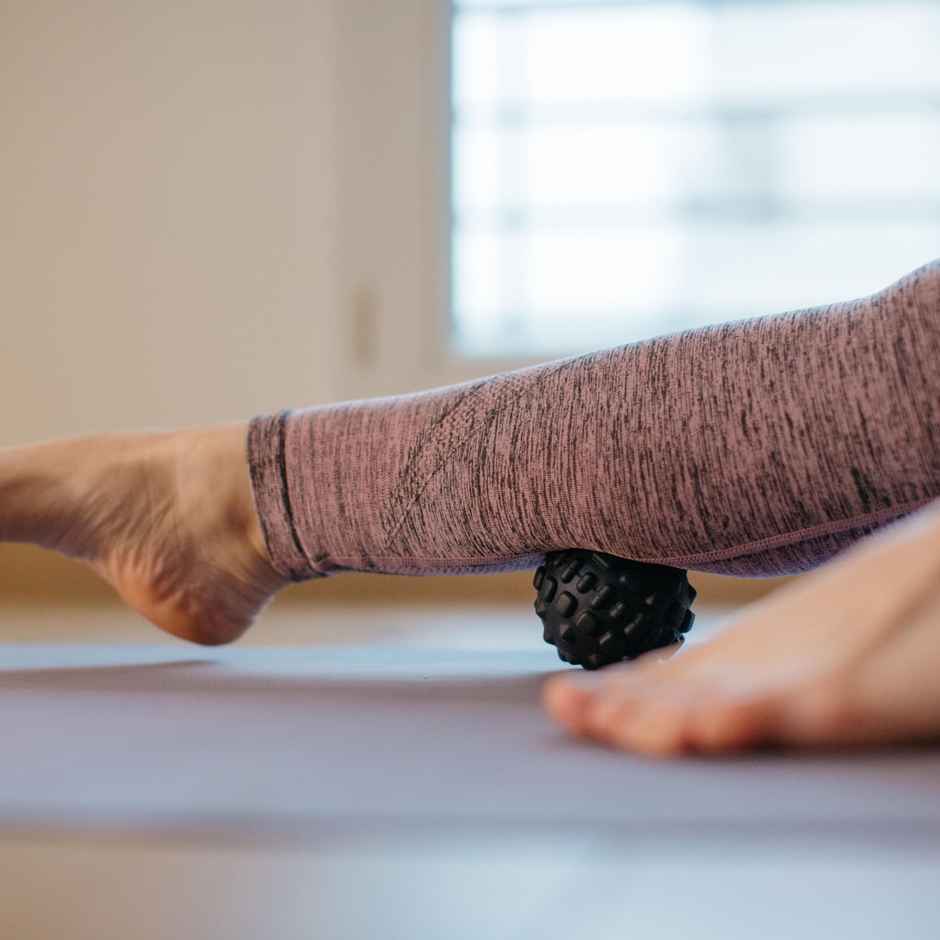 Decathlon Massage Ball | Black | Small