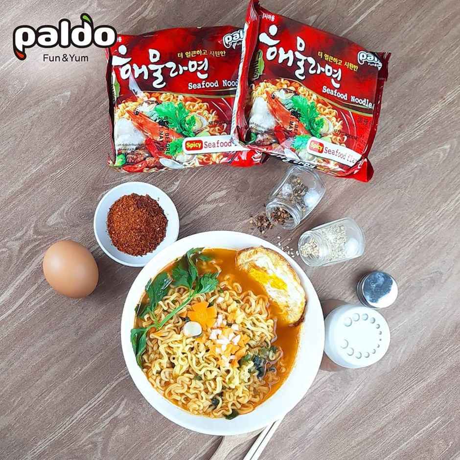 Paldo Seafood Korean Cup Noodles Non Veg