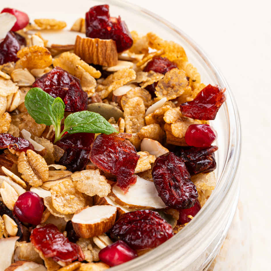 Millet Muesli Almond & Cranberry 