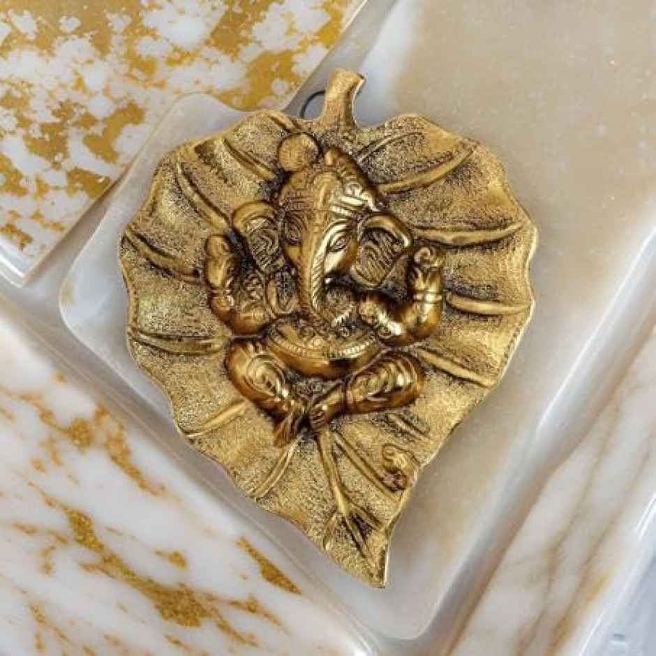 Ganesh Ji on Golden Peepal Leaf Wall Hanging in Gold Polish | Devnidhi