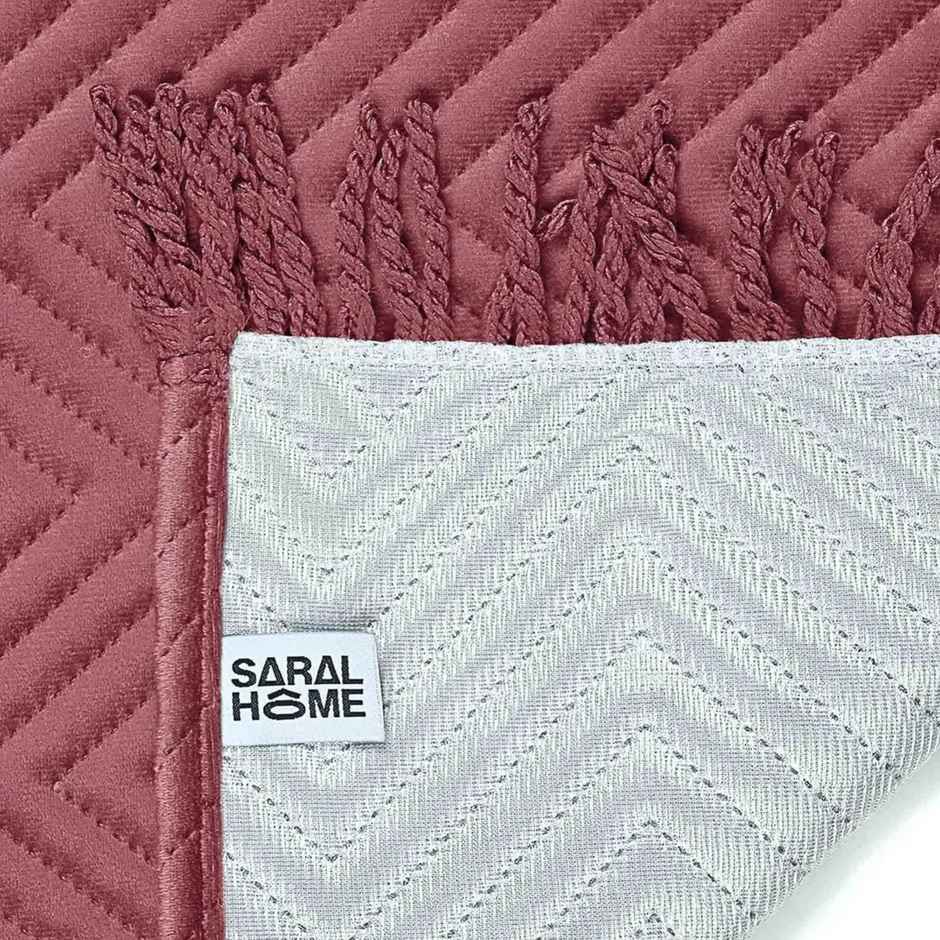 CasaCraft Pepperfry Sofa Covers Velvet Zig Zag Pink 55x86 Inch Reversible Cotton Blanket for Home