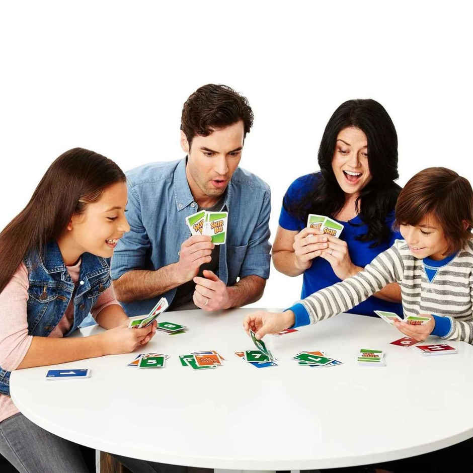 Mattel Games Skip-Bo - the ultimate sequencing card game | 7+