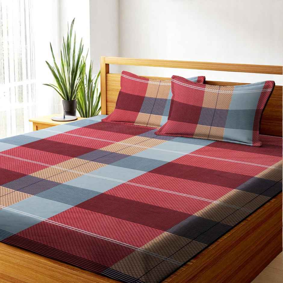 Dream Living Microfiber | 135 Gsm Double Bedsheet With 2 Pillow Covers | Red