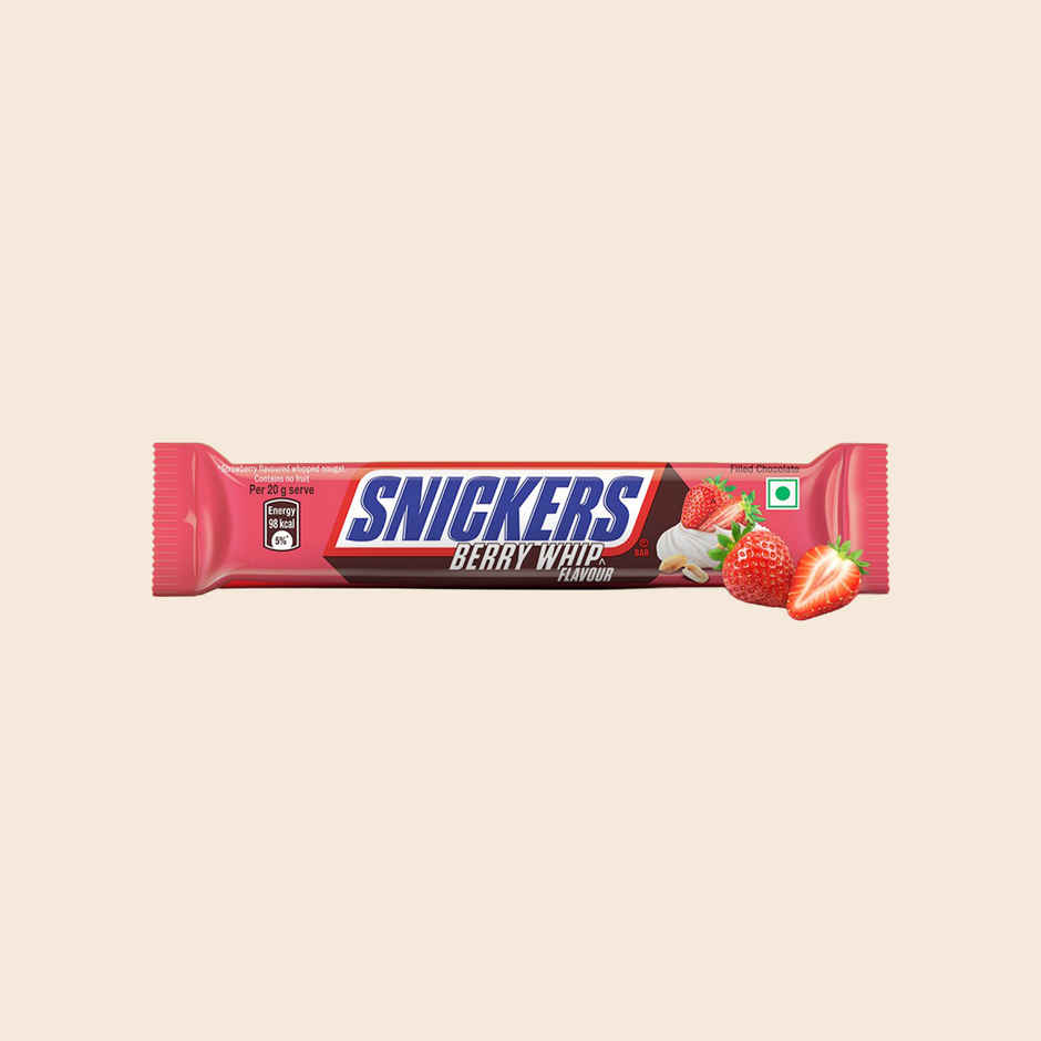 Snickers Berry Whip Creamy Peanut Chocolate Bar