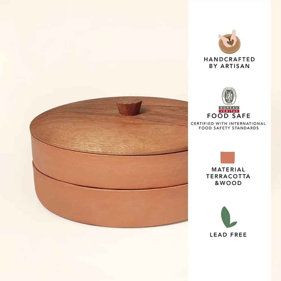 Ellementry Terracotta Sprouter With Wooden Lid