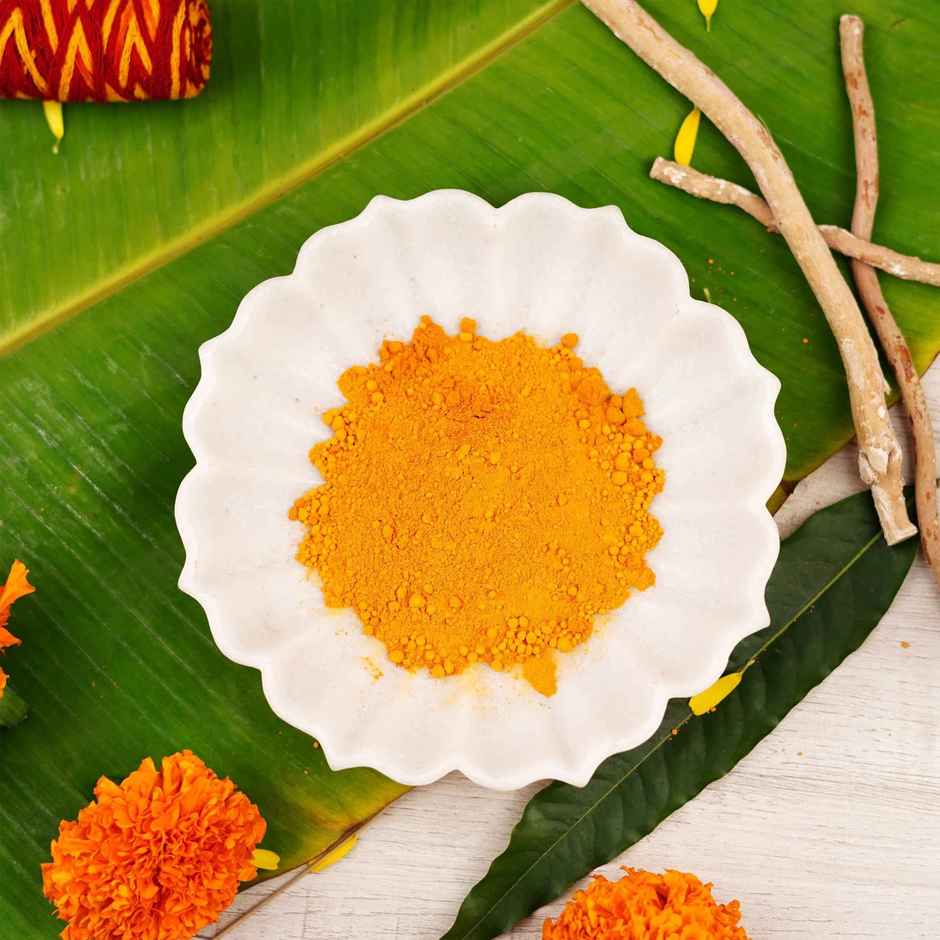 Pila Chandan Tika Powder | ServDharm