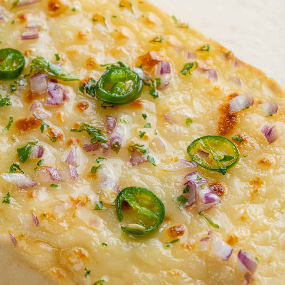 Chili Cheese Toast  