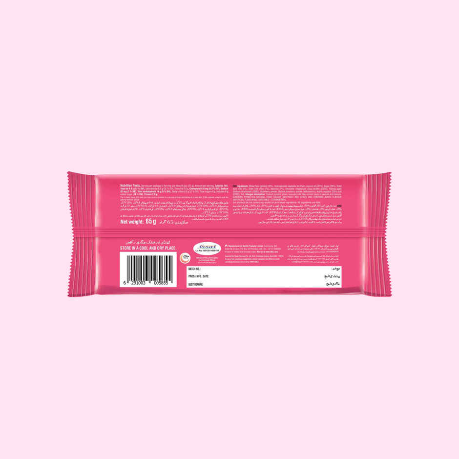 Tiffany Crunch N Cream Strawberry Flavoured Wafer Bar