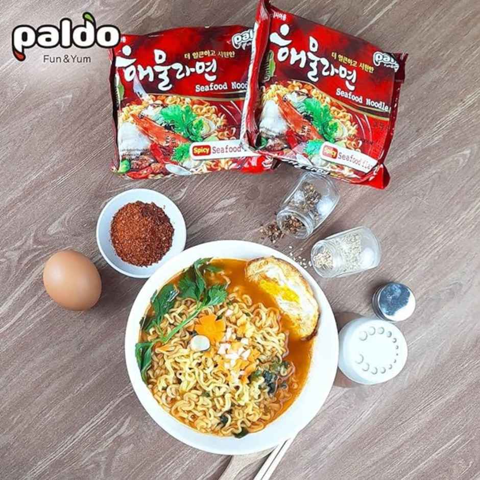 Paldo Korean Seafood Spicy Korean Noodles Non Veg