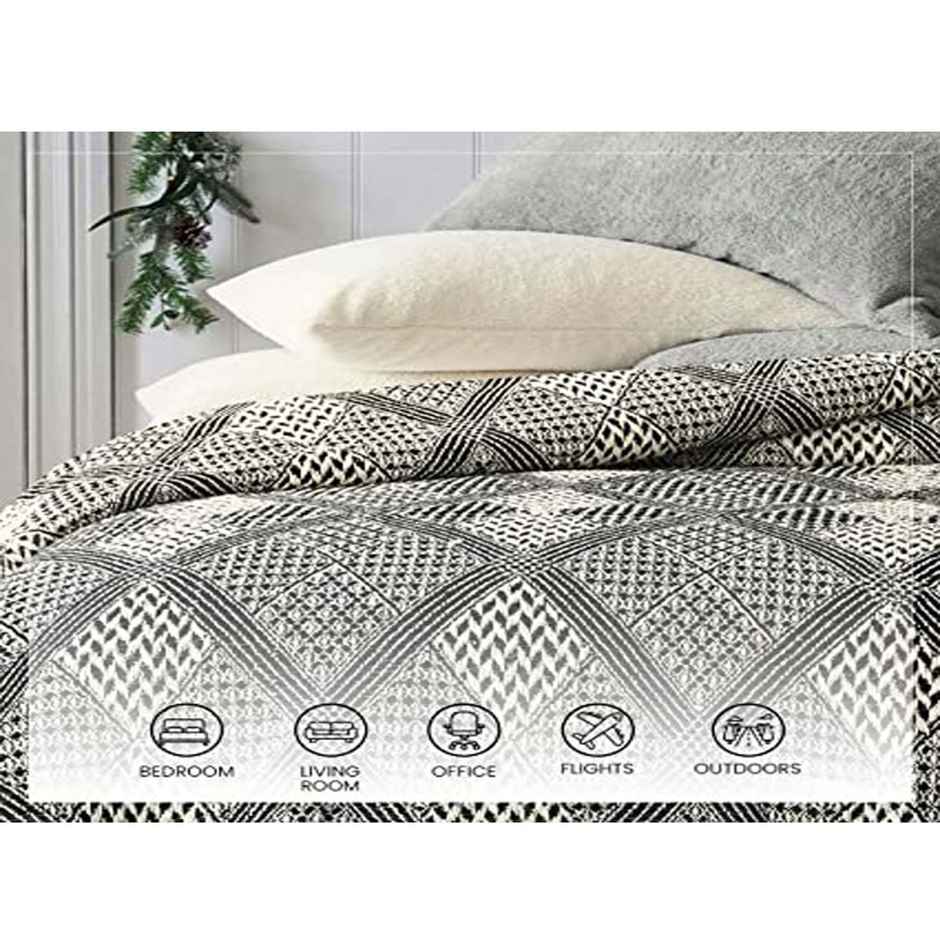 Sashaa World Cotton Throw Bedcover Black