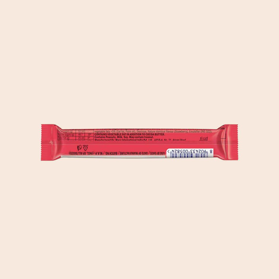Snickers Berry Whip Creamy Peanut Chocolate Bar