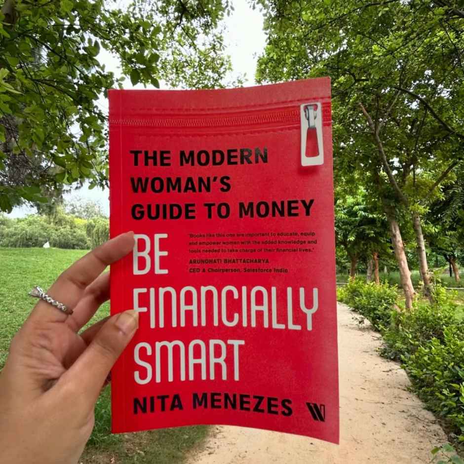Be Financially Smart: The Modern Woman's Guide To Money