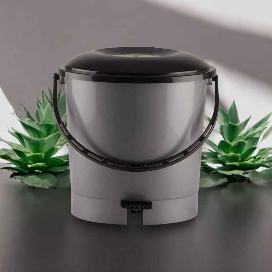 Kuber Industries Multiuses Plastic Pedal Dustbin | Trash Can With Handle | 7 Litre | Grey