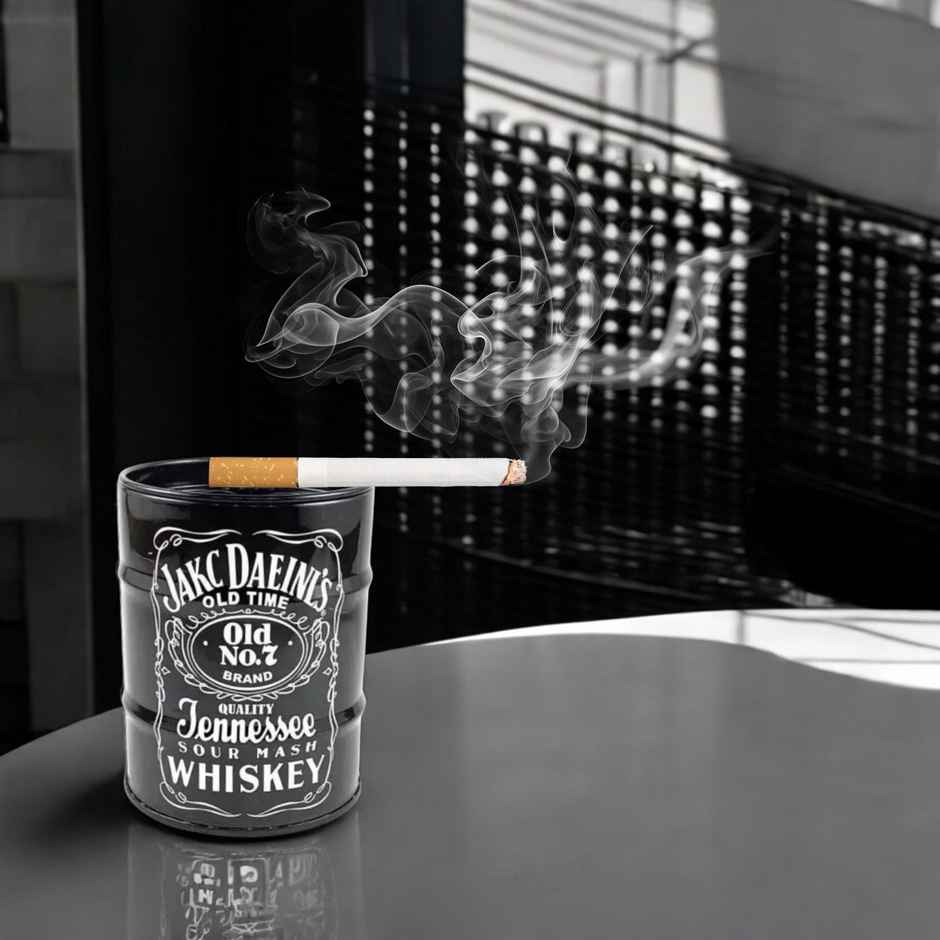 Desidiya Ceramic Black Ashtray, Stylish Black Ceramic Cigarette Holder