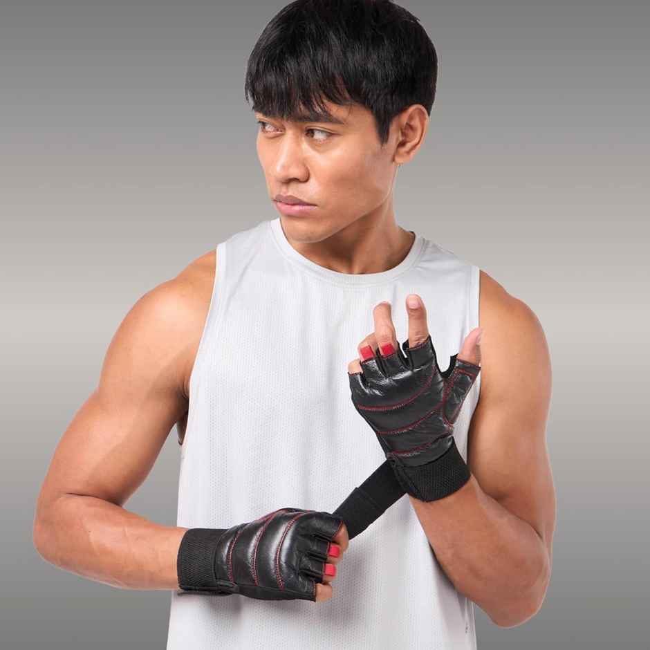Cult Workout Gym Gloves | Large | Black/Red