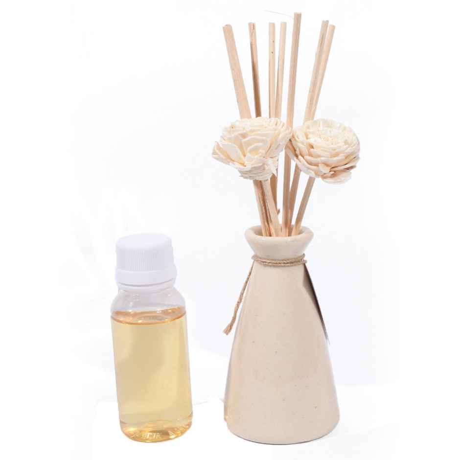Samsidhi Reed Vanilla Oil Diffuser Set | Decorative & Pleasant