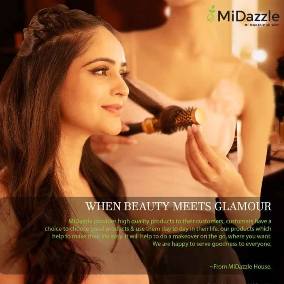 MiDazzle Premium Flat Carbon Fiber Handle Hair Brush - M290 MIHB0006