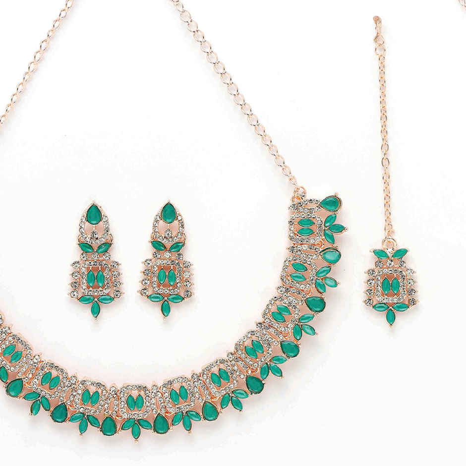 Sukkhi Radiant Gold Plated Green Kundan & Beads Studded Choker Necklace Set