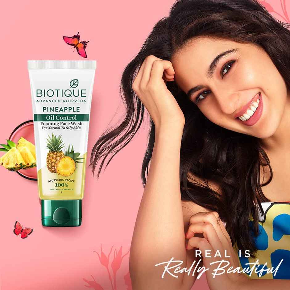 Biotique Pineapple Oil Control Foaming Face Wash