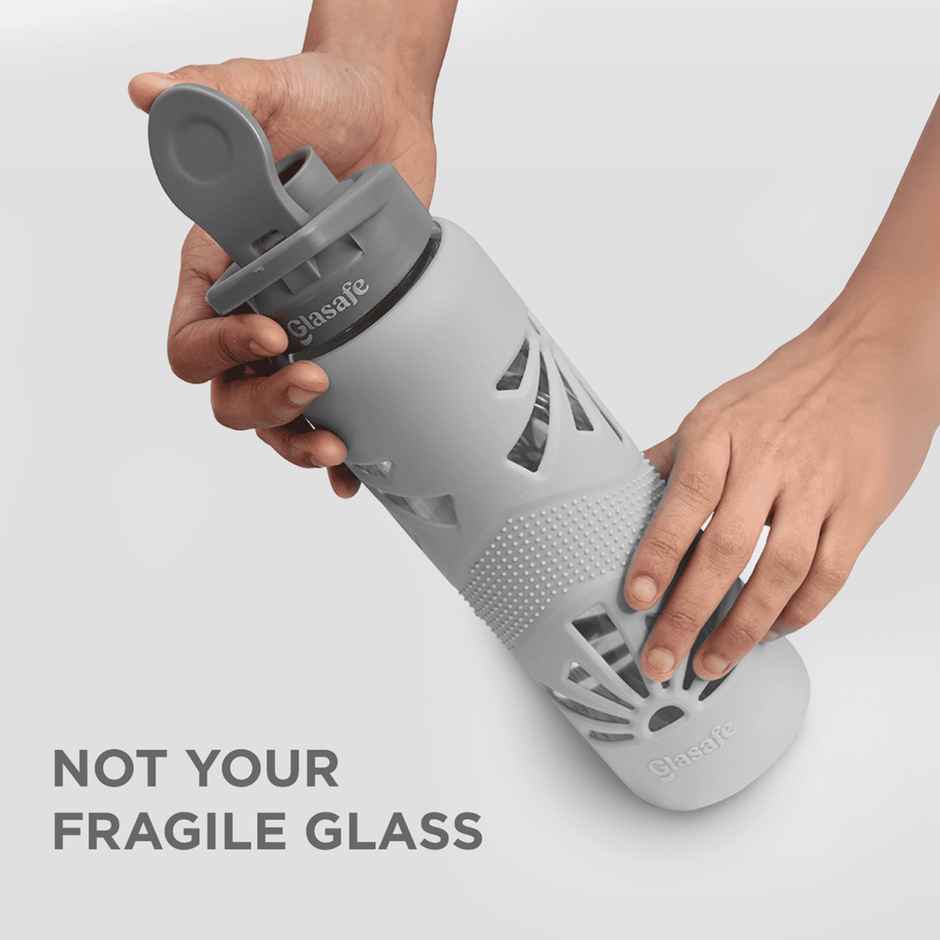 Glasafe Clear Grip Borosilicate Glass Bottle With Protective Silicone Sleeve (Soothing Slate) 750Ml