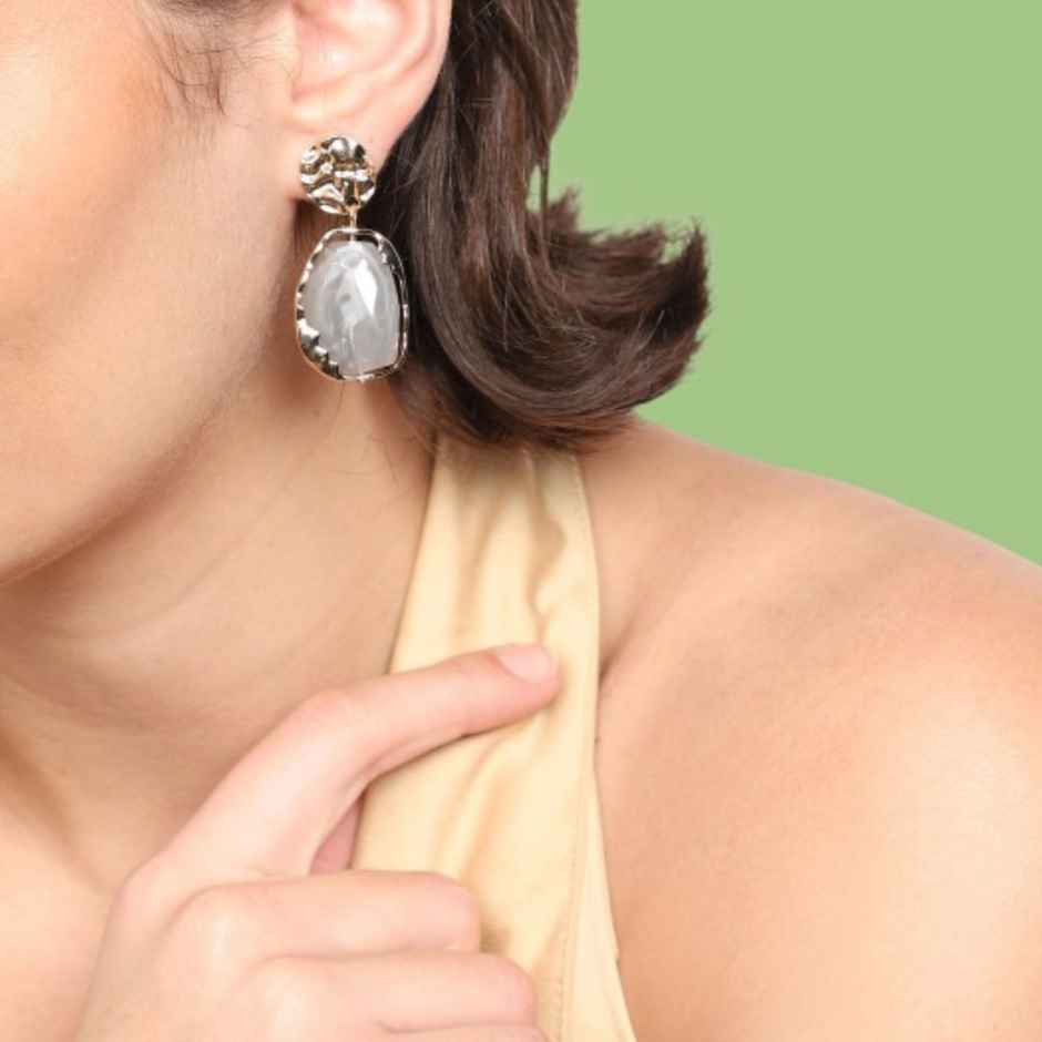 Just Lil Things Resinl Marble Grey Earrings | Jlt11233