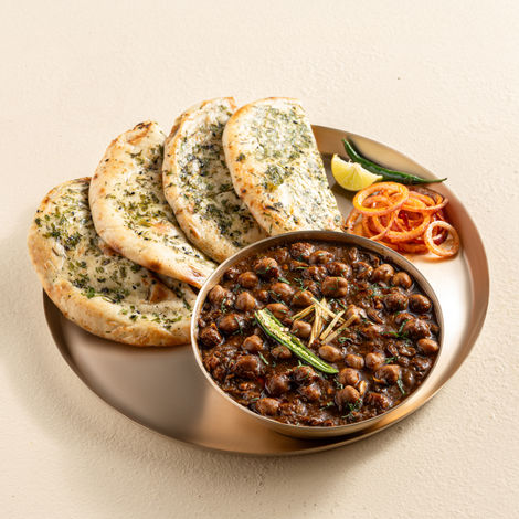 Chole Kulche