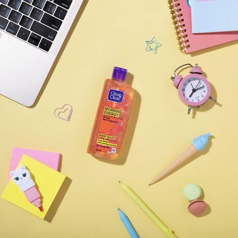 Clean & Clear Morning Energy Berry Face Wash
