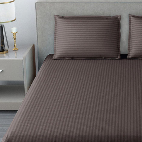Elegant Weavers Brown Striped Double Bedsheet With 2 Pillow Covers