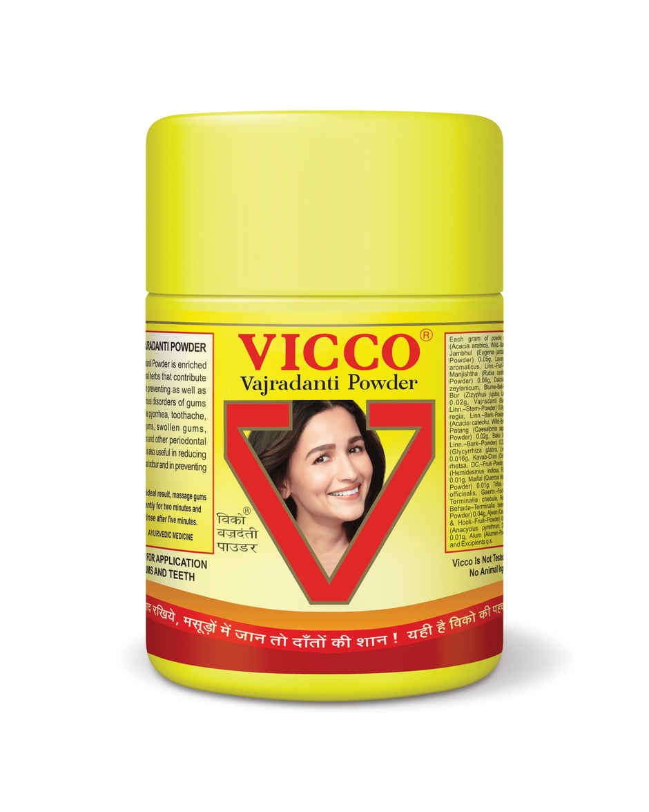 Vicco Vajradanti Ayurvedic Powder | Herbal Tooth Powder for Strong Gums and Healthy Tooth