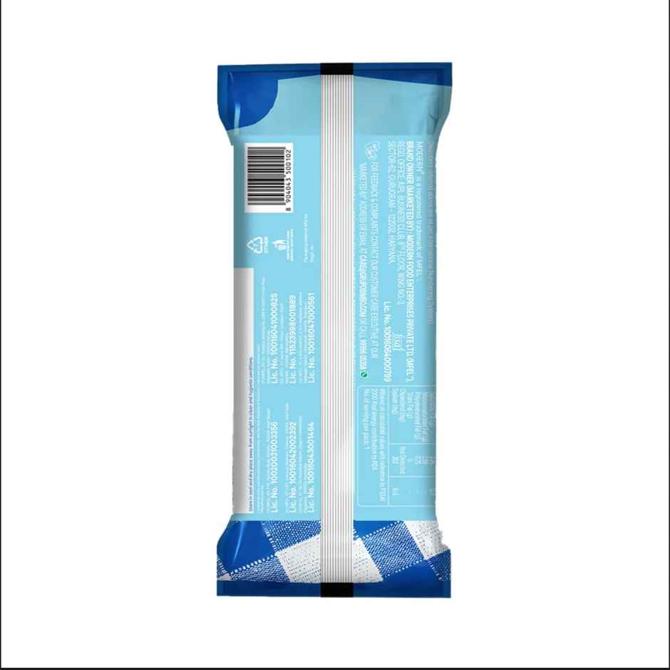 Modern Cremtreat Chocolate Cream Bun