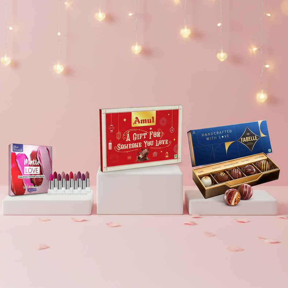 Blue Heaven Matte Love Long Lasting Hydrating Mini Lipsticks (130g) & Amul Rejoice Chocolate Gift Pack  (175g) & Fabelle Dessert Collection-5 Handcrafted Dessert Inspired Chocolate Truffles (66g) Combo