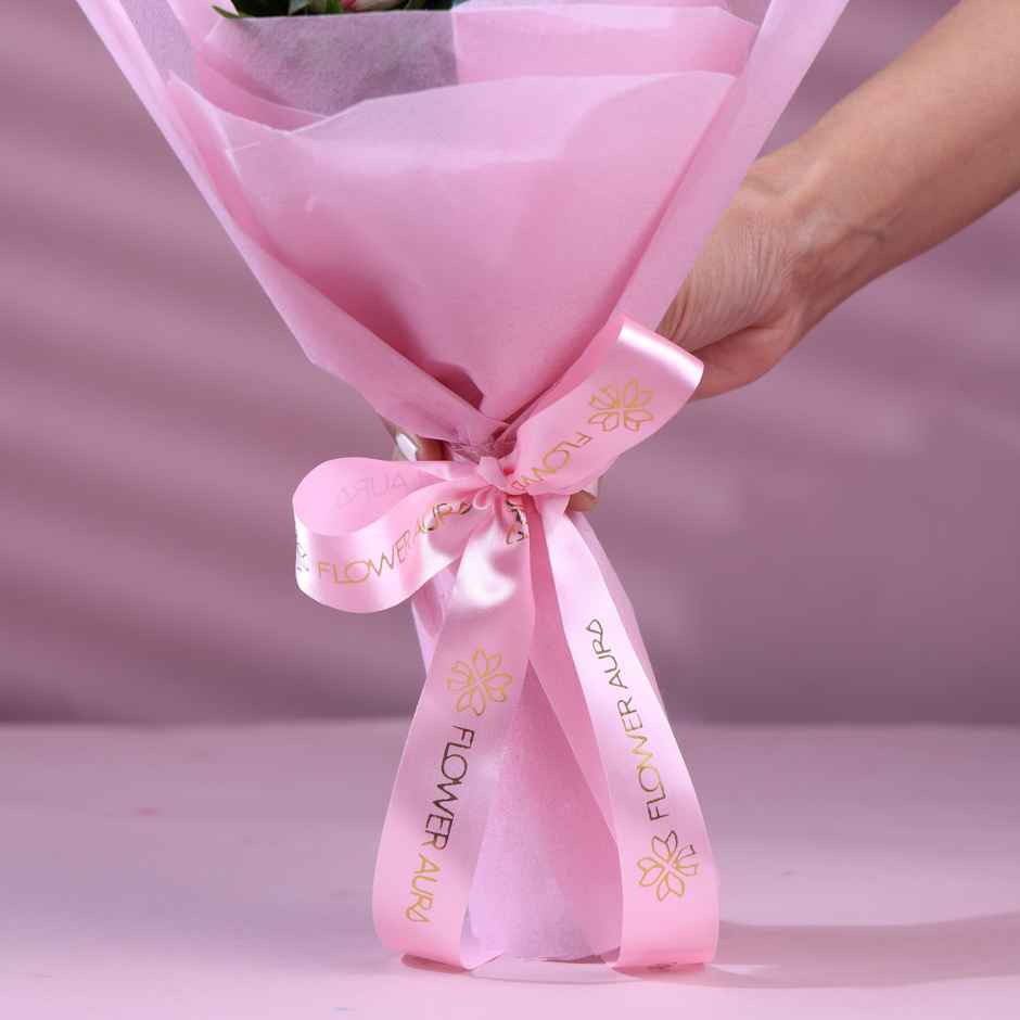 3 Pink Roses (500g) & Double Chocolate Ice Cream Cake (500ml) Combo