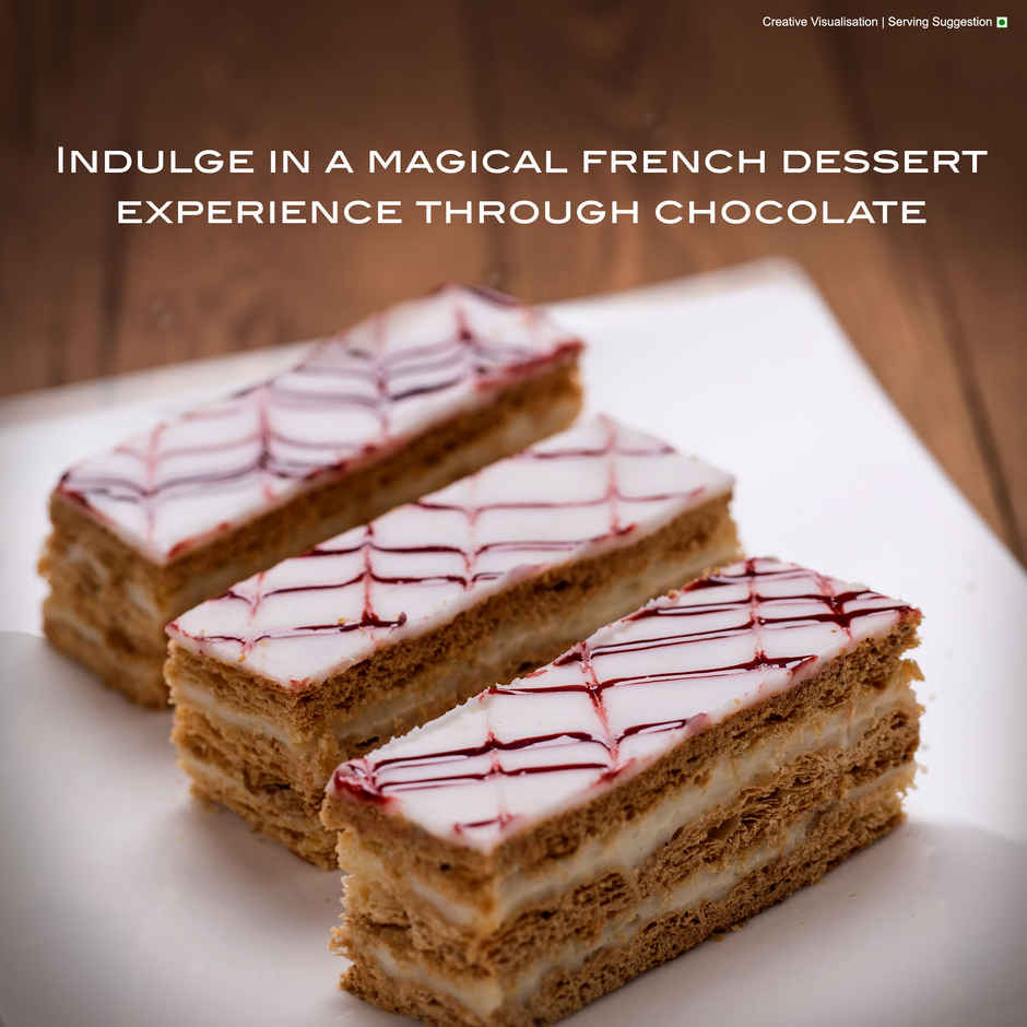 Fabelle Choco Deck French Dessert, 3-Layered Premium Chocolate Bar Inspired by Mille Feuille