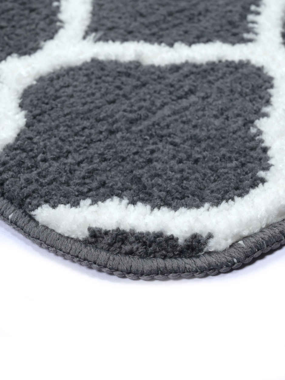 Saral Home Microfiber Geometric Anti-Slip Bath Mat | Grey - 40 x 60 cm
