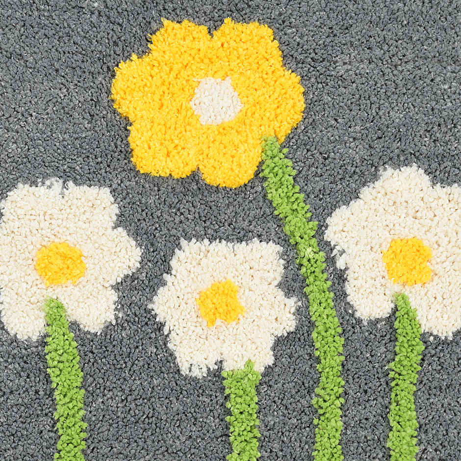 Saral Home Little Flower Super Soft Microfibre Bath Mat 38x60 cm Anti Skid