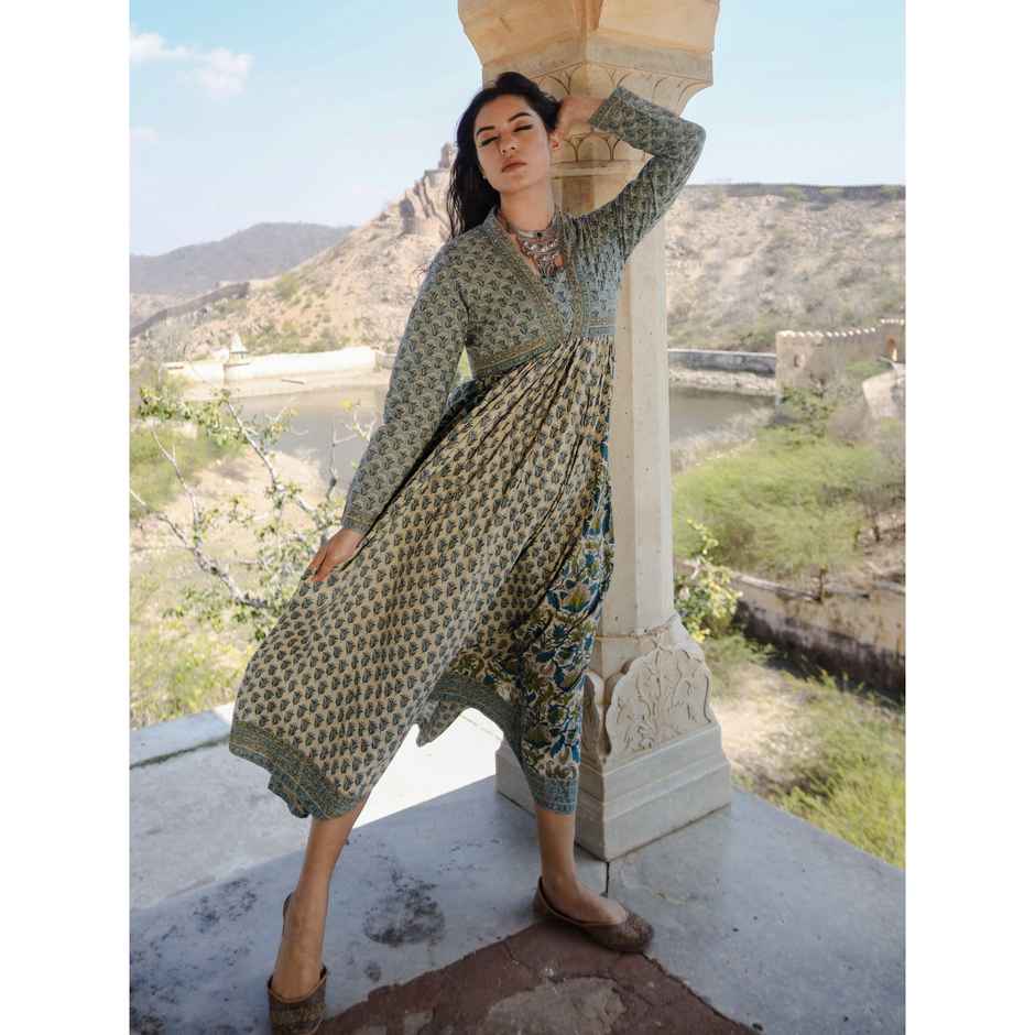 Divena Women s Block Print Mulmul Kurta | DK0571 | Blue - M