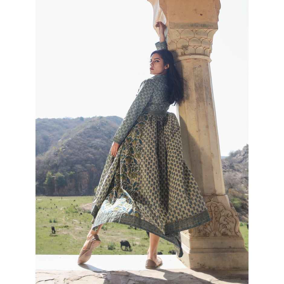 Divena Women s Block Print Mulmul Kurta | DK0571 | Blue - M