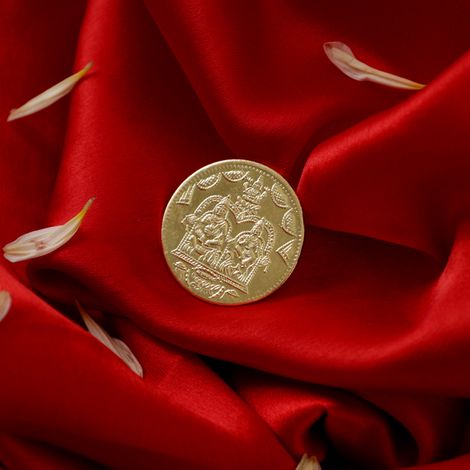Lakshmi Kuber Artificial Gold Puja Coins Set - Varalakshmi Puja Special | Oye Happy
