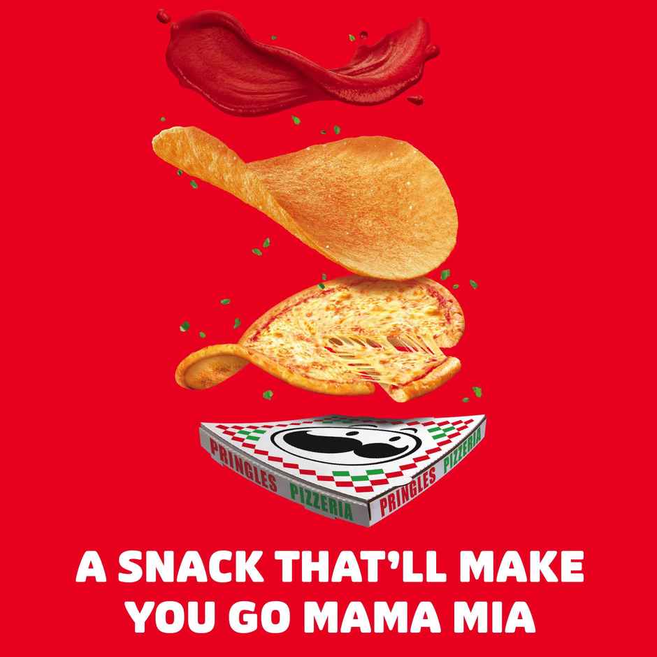 Pringles Potato Chips Pizza Flavour | Savoury & Crispy