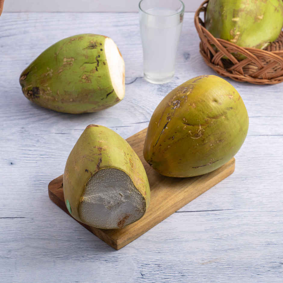 Tender Coconut (Elaneer)