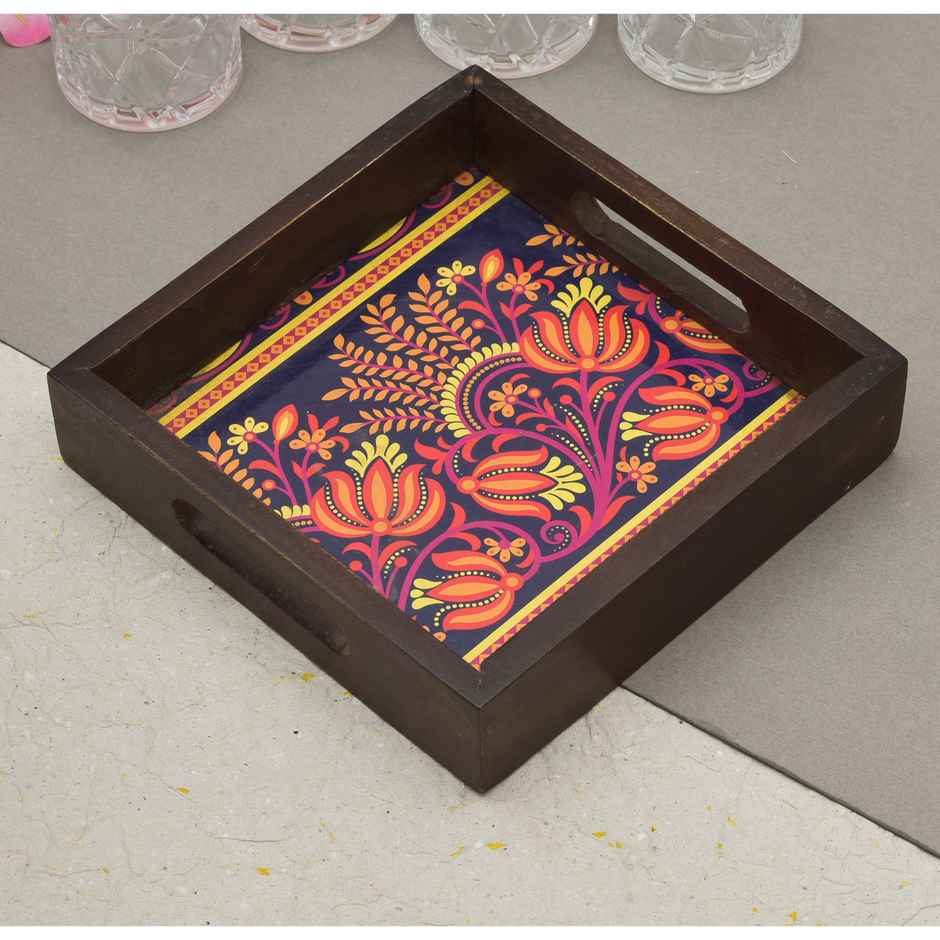 Oggn Vintage Printed Wooden Brown Square Tray 8x8