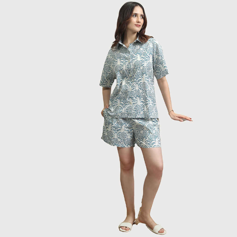Tokyo Talkies Women's Printed Shirt and Shorts Co Ord Set | Blue - S