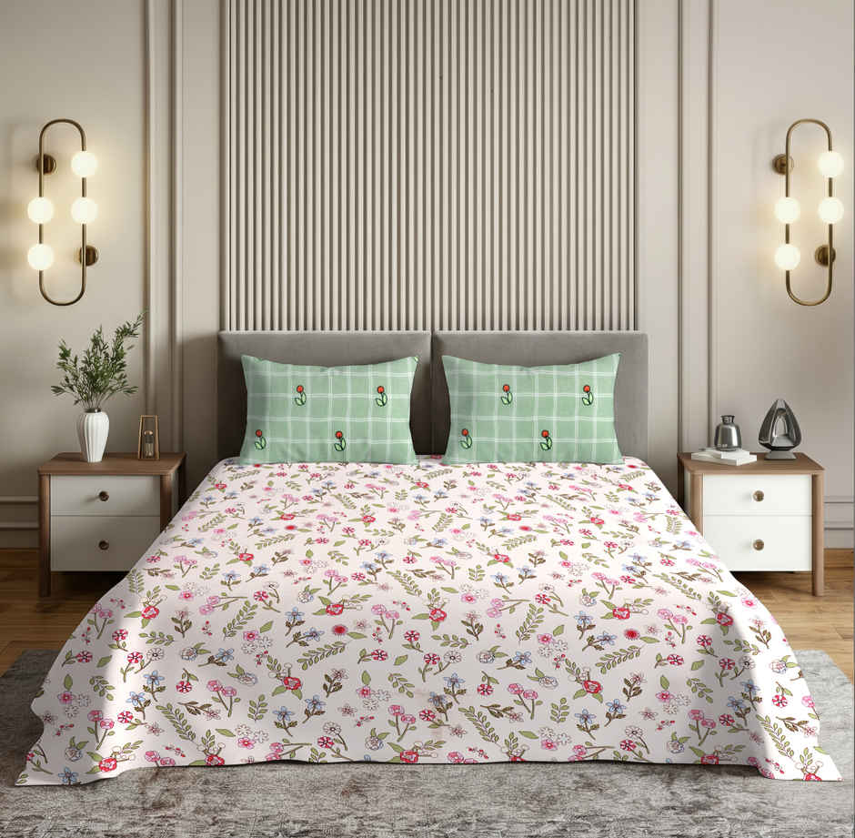 Dream Living 135 GSM King Bedsheet Set |275 x 275 cm| With 2 Pillow Covers