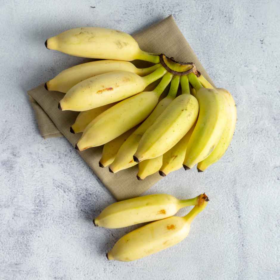 Akshayakalpa Amrutha A2 Pasteurized Fresh Milk (Pouch)(1pc) & Banana Elaichi / Yelakki(1pc) Combo