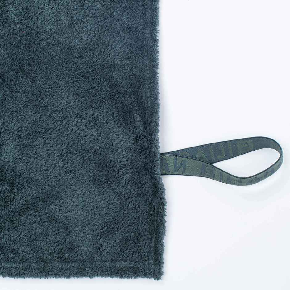 Nabaiji By Decathlon | Ultra-Soft Microfibre Towel L 32 x 52 in - Khaki Green