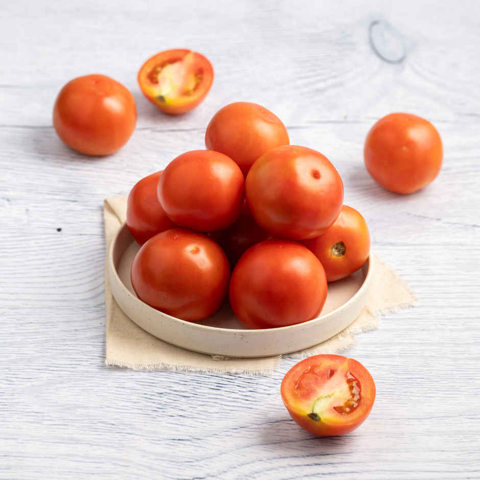 The Health Factory Zero Maida Bread - Pure Whole Wheat(1pc) & Tomato Local(1pc) Combo