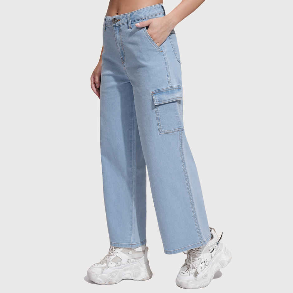 Tokyo Talkies Women's Wide Leg Cargo Jeans | Light Blue - L