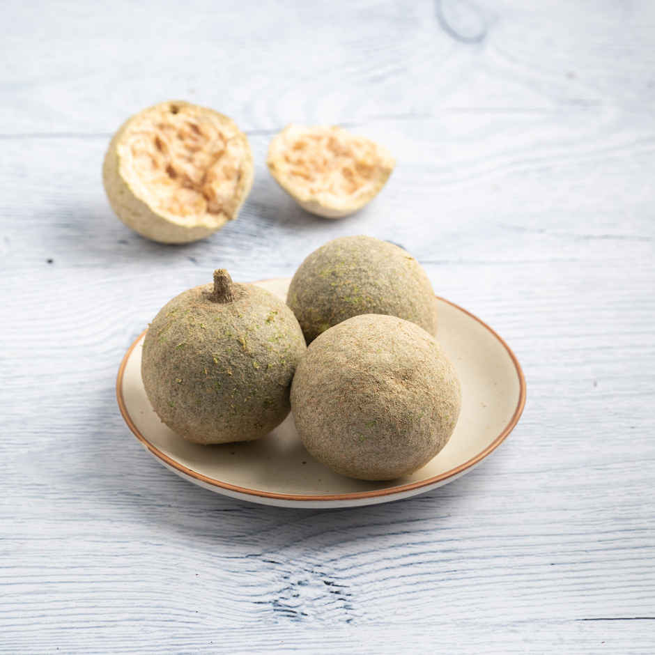 Wood Apple (Kawat Fal)