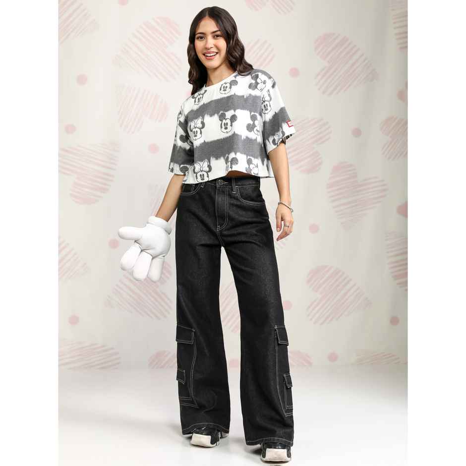 Tokyo Talkies Women's Disney Mickey & Minnie Boxy Fit Cropped T-shirt | Black - L